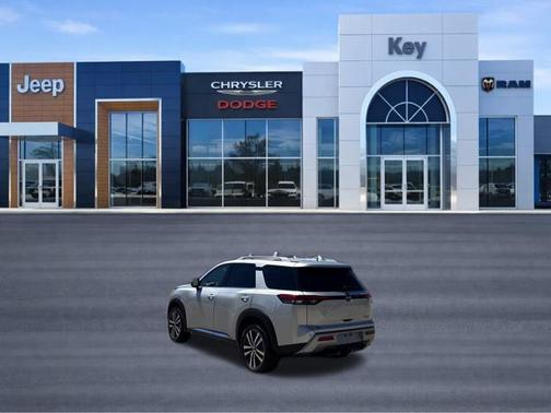 Brilliant Silver Metallic 2023 Nissan Pathfinder Platinum 4WD