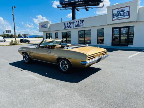 1969 Pontiac Firebird 