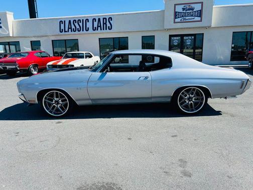 Silver 1970 Chevrolet Chevelle