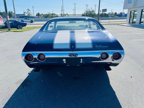 Blue 1972 Chevrolet Chevelle