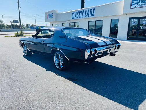 Blue 1972 Chevrolet Chevelle