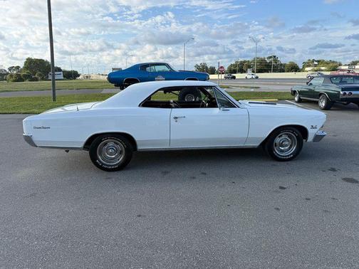 White 1966 Chevrolet Chevelle
