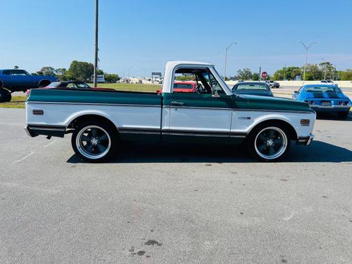 Green 1971 Chevrolet C10/K10 Base