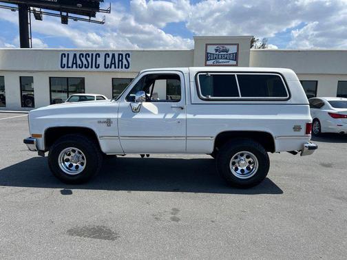 White 1985 Chevrolet C10/K10 Base