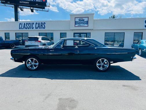 1968 Plymouth Roadrunner 