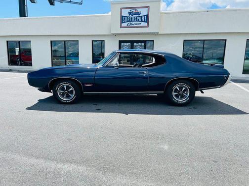 1968 Pontiac GTO 