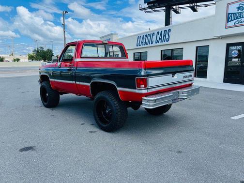 Red 1986 Chevrolet Pickup Truck Base