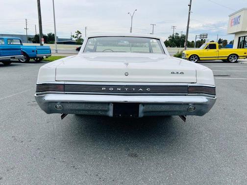 White 1965 Pontiac GTO Base
