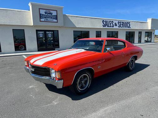 Orange 1972 Chevrolet Chevelle