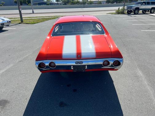 Orange 1972 Chevrolet Chevelle