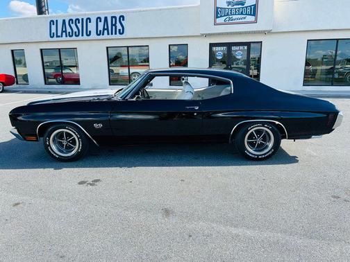 Black 1971 Chevrolet Chevelle