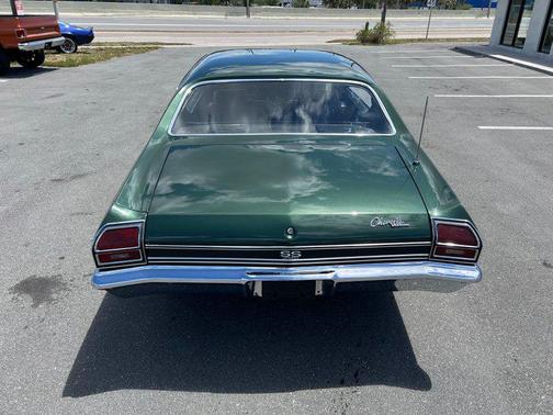 Yellow 1969 Chevrolet Chevelle