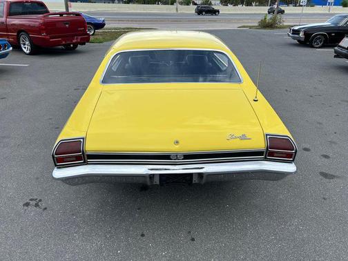 Yellow 1969 Chevrolet Chevelle