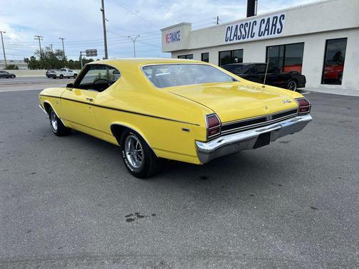 Yellow 1969 Chevrolet Chevelle