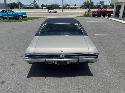 Silver 1968 Chevrolet Chevelle