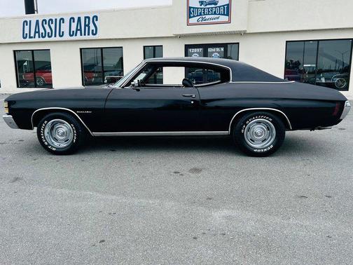 Black 1971 Chevrolet Chevelle