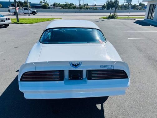 1977 Pontiac Firebird 
