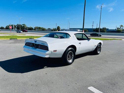 1977 Pontiac Firebird 