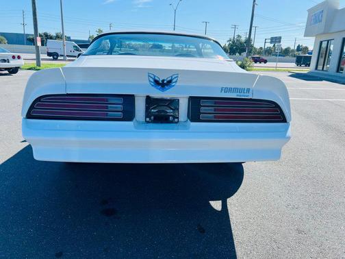 1977 Pontiac Firebird 