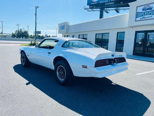 1977 Pontiac Firebird 