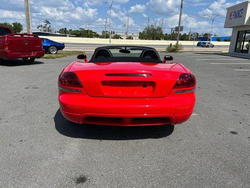 Viper Red Clearcoat/Black Soft Top 2004 Dodge Viper SRT10