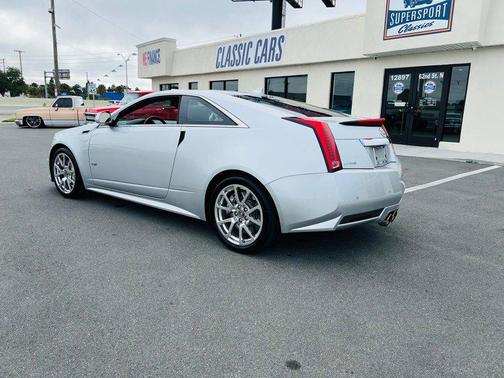 2011 Cadillac CTS-V Base
