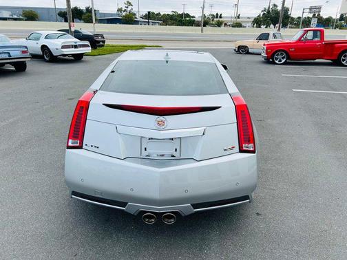 2011 Cadillac CTS-V Base