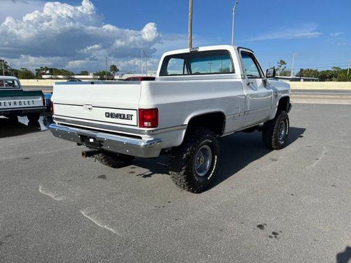 1986 Chevrolet Pickup Truck Base