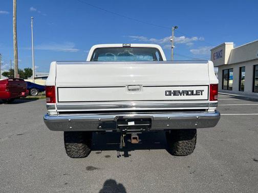 1986 Chevrolet Pickup Truck Base