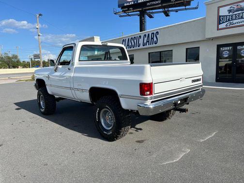 1986 Chevrolet Pickup Truck Base