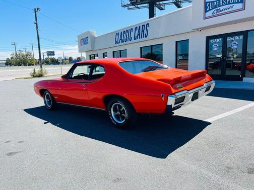 1968 Pontiac GTO 