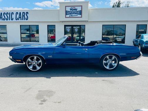 1971 Oldsmobile Cutlass 