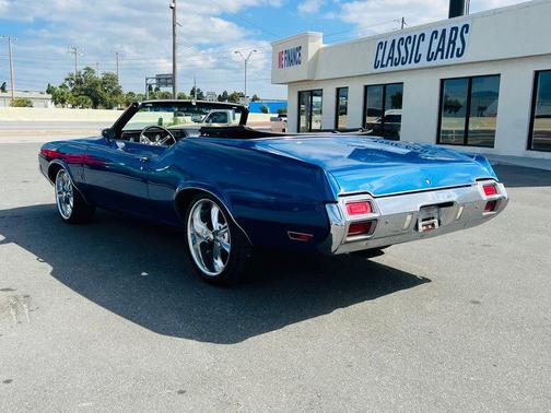 1971 Oldsmobile Cutlass 