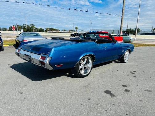 1971 Oldsmobile Cutlass 