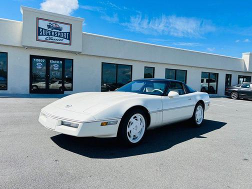 1988 Chevrolet Corvette Base
