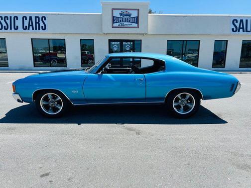 Blue 1972 Chevrolet Chevelle