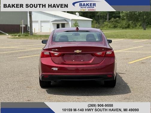 2017 Chevrolet Malibu 1LT