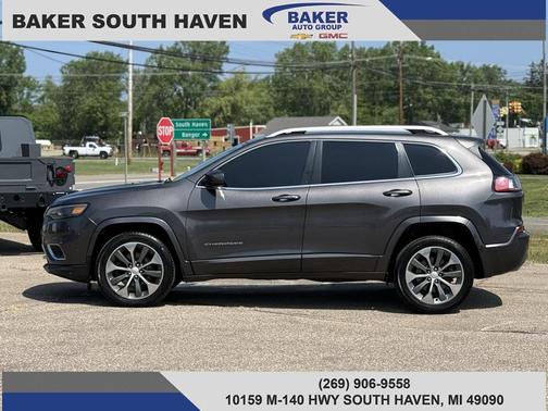 2019 Jeep Cherokee Overland