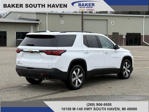 2023 Chevrolet Traverse LT Leather