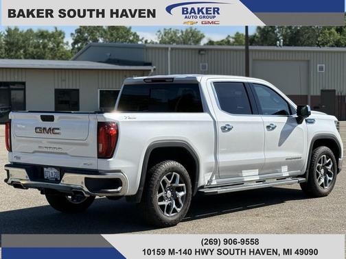 2025 GMC Sierra 1500 SLT