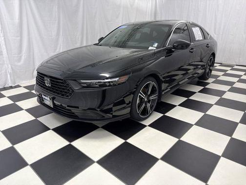 2023 Honda Accord Hybrid Base