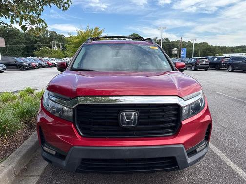 Radiant Red Metallic II 2023 Honda Ridgeline RTL-E