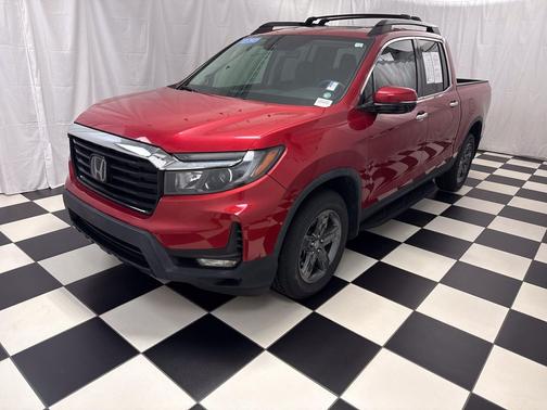 Radiant Red Metallic II 2023 Honda Ridgeline RTL-E