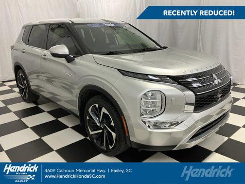 Alloy Silver Metallic 2024 Mitsubishi Outlander SE S-AWC