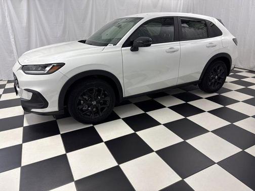 2025 Honda HR-V 2WD Sport