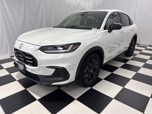 2025 Honda HR-V 2WD Sport
