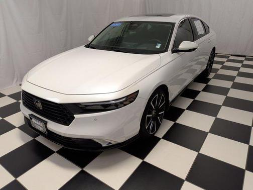 2023 Honda Accord Hybrid Touring