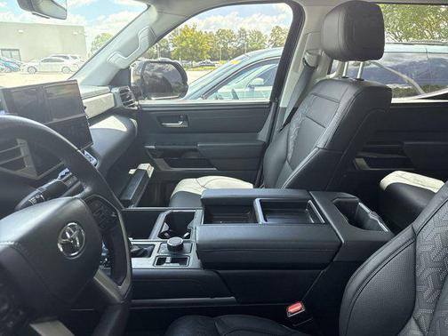 2024 Toyota Tundra Hybrid Limited