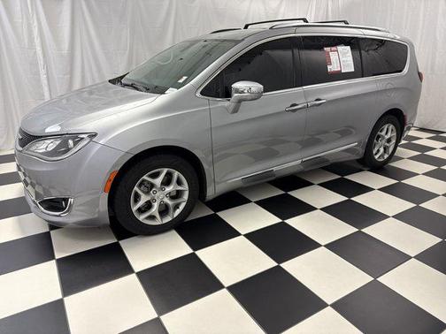 2020 Chrysler Pacifica Limited