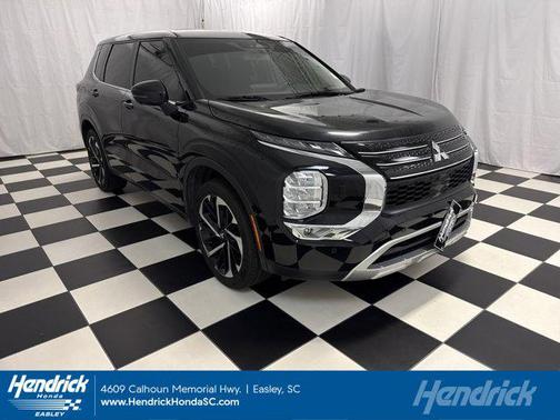 Labrador Black Pearl 2024 Mitsubishi Outlander SE 2.5 S-AWC